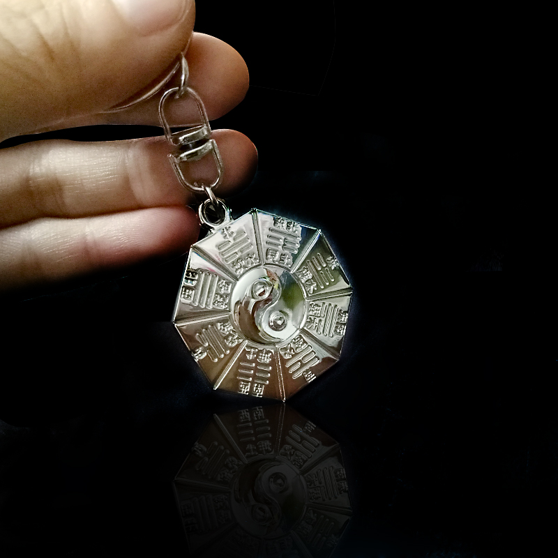 móc khóa hình bát quái thái cực độc đáo móc khóa hình bát quái thái cực độc đáo