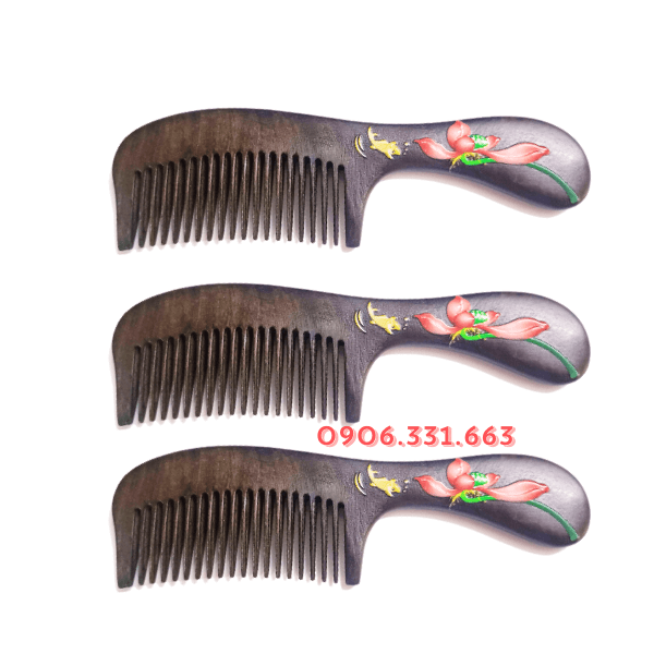Lược gỗ đàn hương cá hoa sen Lược gỗ đàn hương cá hoa sen