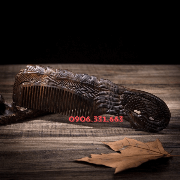 Lược gỗ đàn hương khắc phượng hoàng Lược gỗ đàn hương khắc phượng hoàng