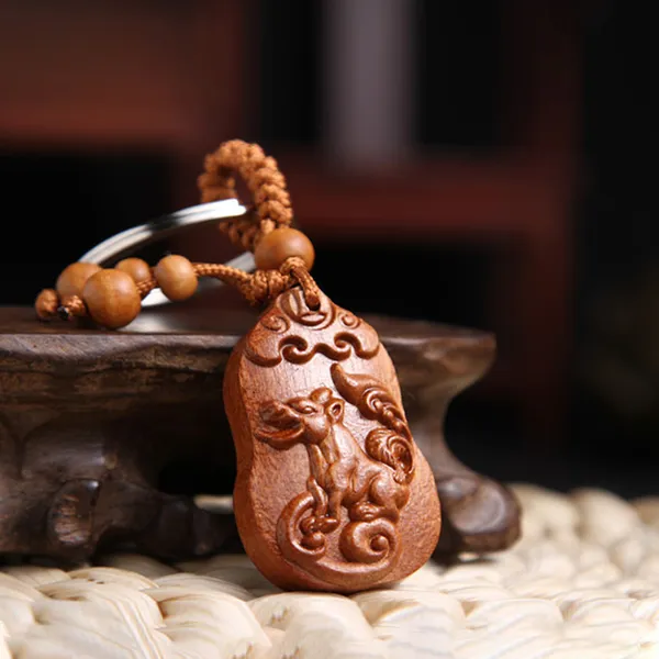 Móc chìa khóa gỗ con chó