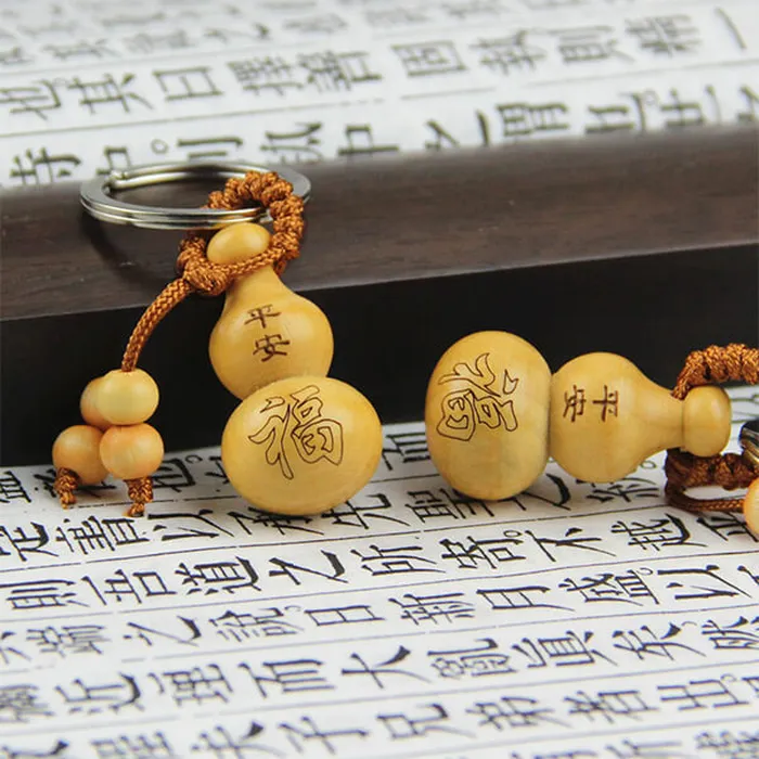 Móc khóa gỗ hình hồ lô chữ phúc