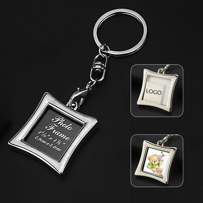 Móc khóa đẹp khung hình vuông