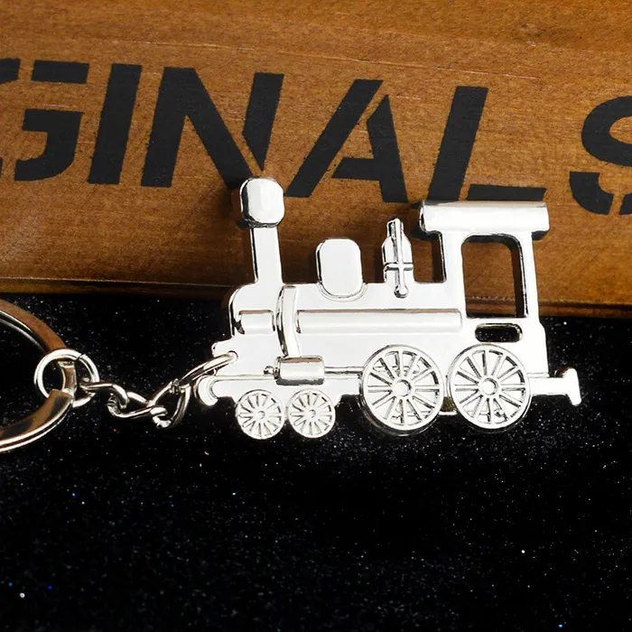 Móc khóa kiểu độc lạ hình xe lửa