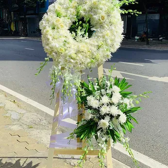 Hoa Chia Buồn Việt Nam 20