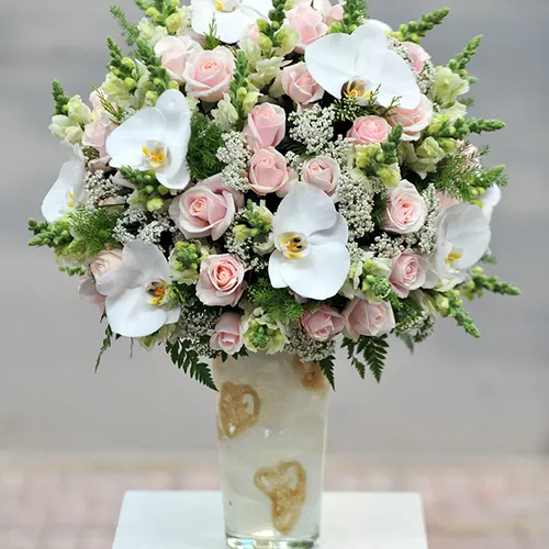 Bình Hoa Tặng Chúc Mừng 06