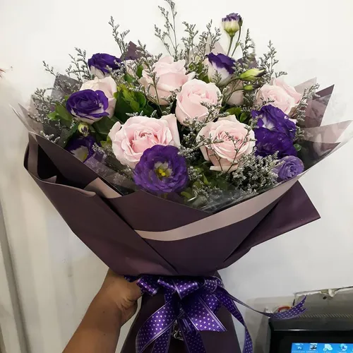 Bó Hoa Tặng Chúc Mừng 37