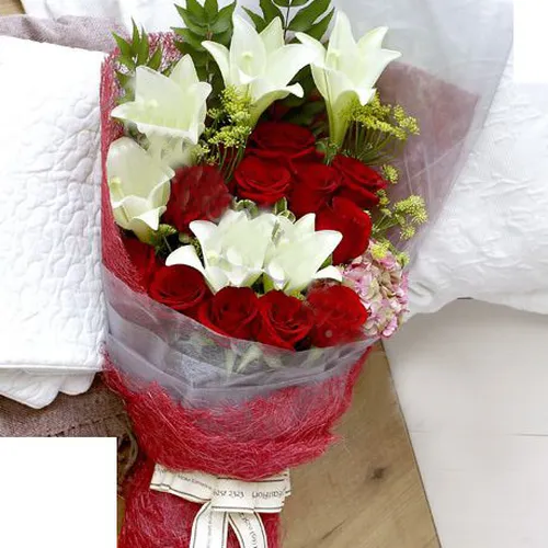 Bó Hoa Tặng Đại Biểu 19