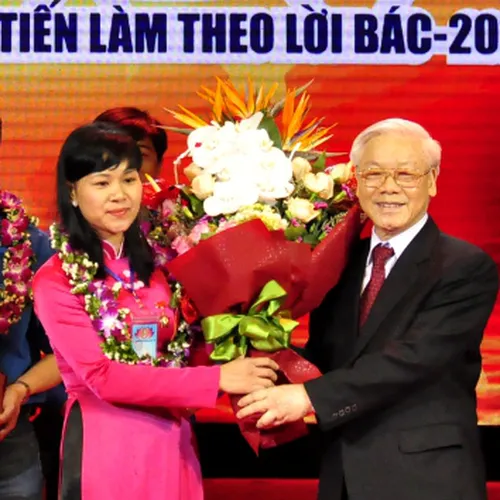 Bó Hoa Tặng Đại Biểu 29