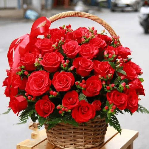 Giỏ Tặng Hoa Chúc Mừng 17