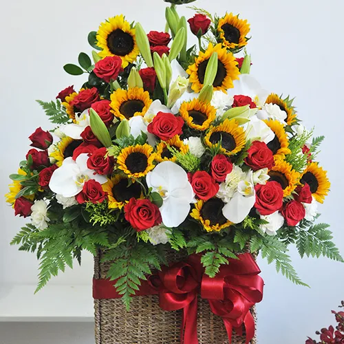 Giỏ Tặng Hoa Chúc Mừng 22