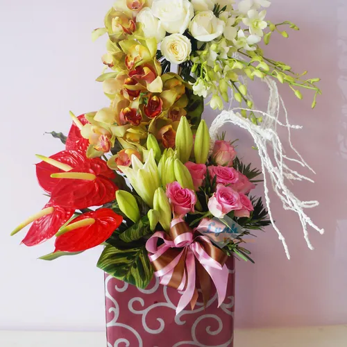 Hộp Hoa Tươi Chúc Mừng 11