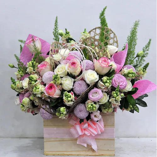 Hộp Hoa Tươi Chúc Mừng 29