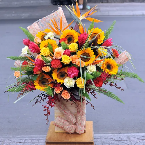 Hộp Hoa Tươi Chúc Mừng 40