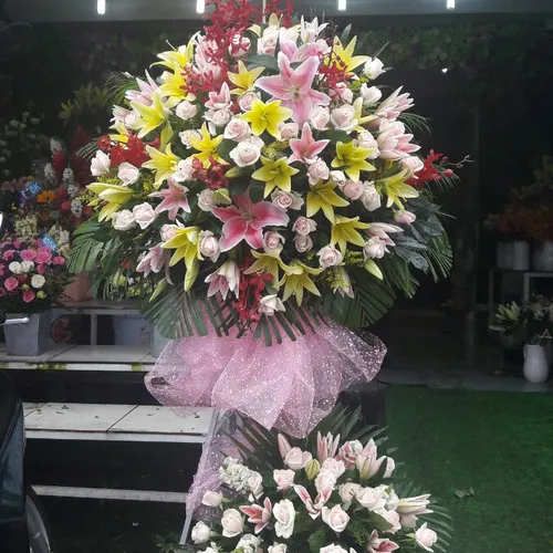 Kệ Hoa Tươi Chúc Mừng 04