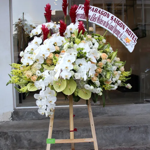 Kệ Hoa Tươi Chúc Mừng 14