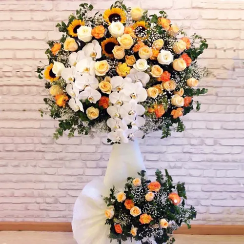 Kệ Hoa Tươi Chúc Mừng 17