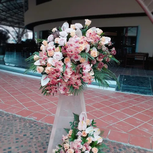 Kệ Hoa Tươi Chúc Mừng 39