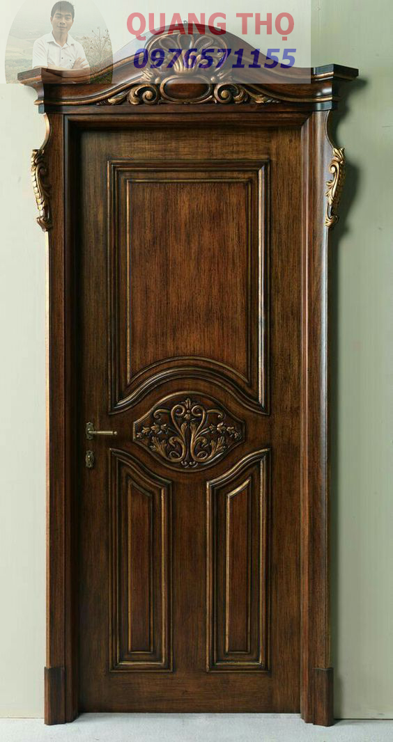 Mẫu cửa gỗ đẹp 08