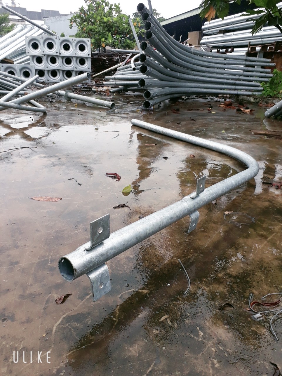 cần đèn đơn bắt vách cần đèn đơn bắt vách