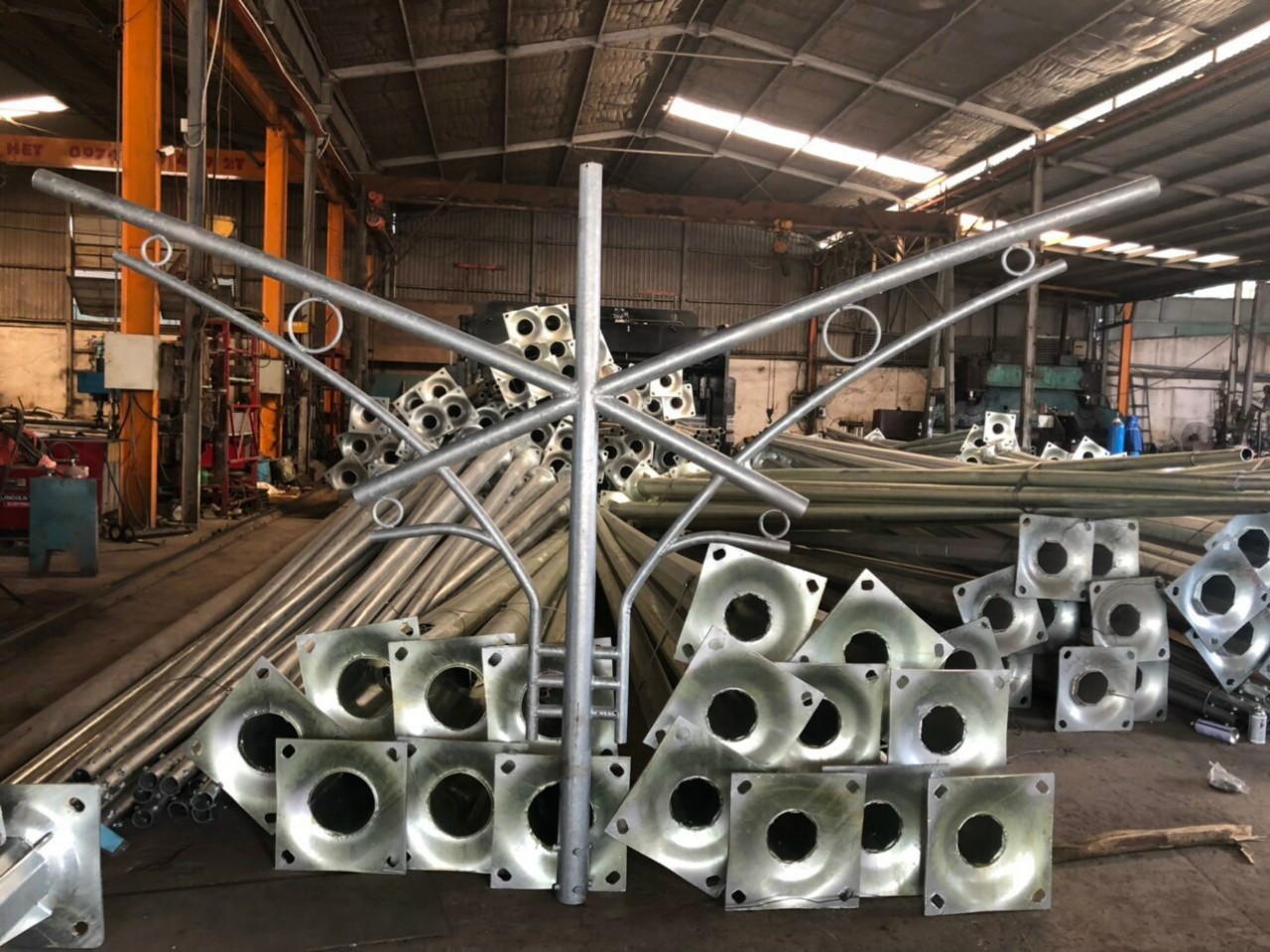 cần đèn chiếu sáng cần đèn chiếu sáng