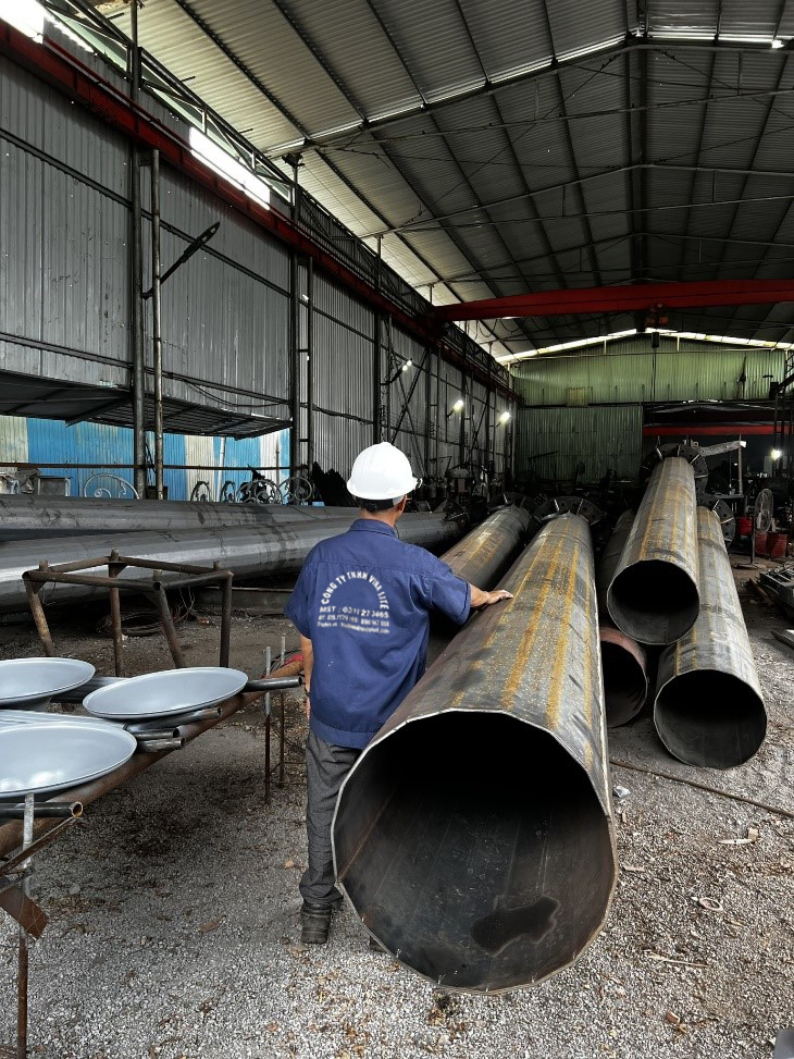 trụ đèn đa giác trụ đèn đa giác