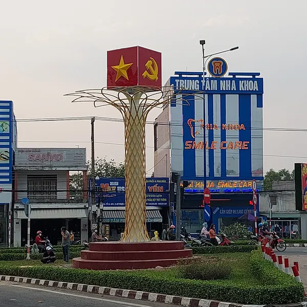 Biểu Tượng _ ngã ba công an thị xã Bến Cát