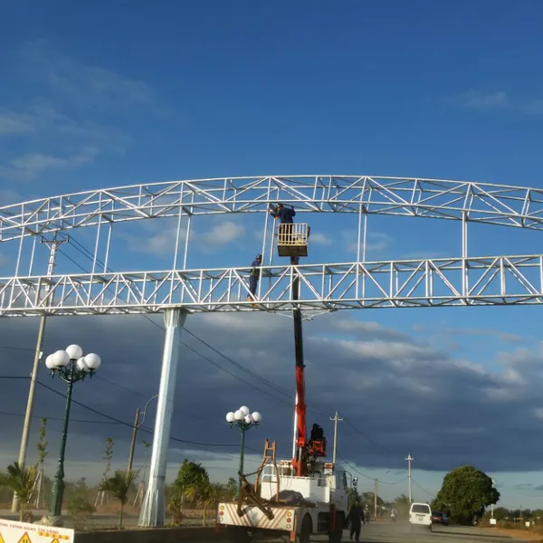 Thiết kế và sản xuất cổng chào