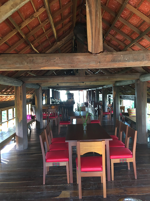 khu ăn uống nhà Y LAK RESTAURANT-1