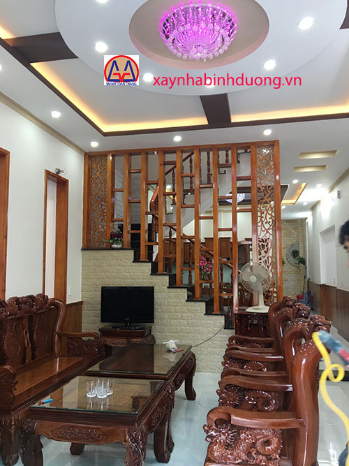 Hoàn Thiện thiết kế nhà 5m mặt tiền