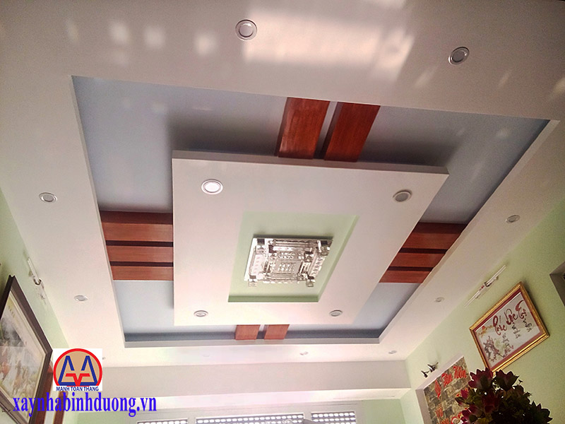 Mẫu trần thạch cao phòng khách 1