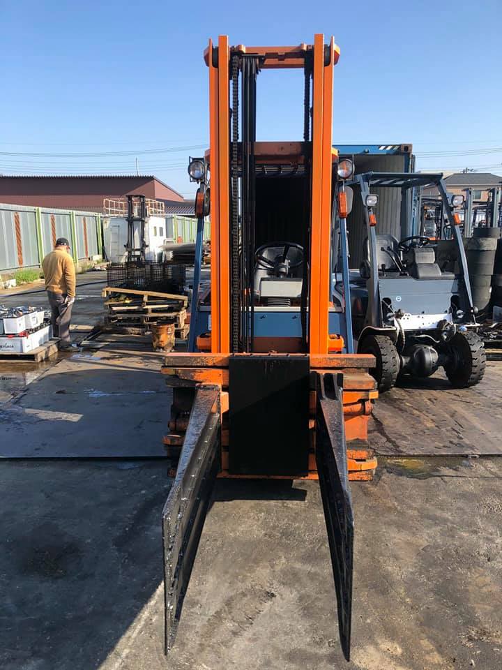 cho-thue-xe-nang-cang-kep-kcn-song-than-binh-duong