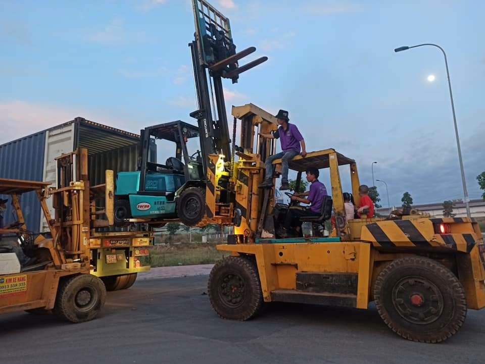 cho-thue-xe-nang-cu-tai-thuan-an-binh-duong