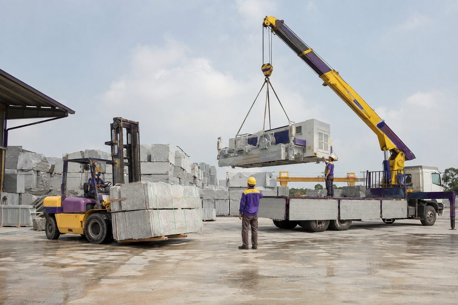 Xe nâng dầu phục vụ nâng hàng ngoài trời