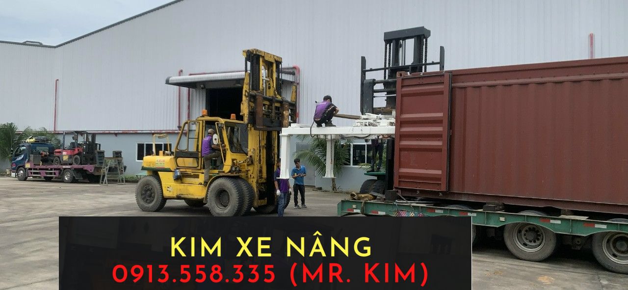 cho-thue-xe-nang-xe-cau-rut-container-tai-vsip-4-binh-duong