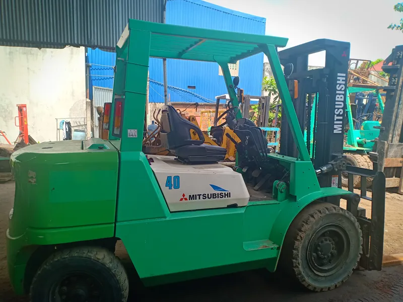 Xe nâng Mitsubishi 4 tấn
