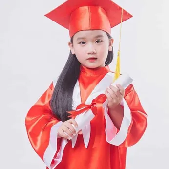 ÁO TỐT NGHIỆP MẦM NON