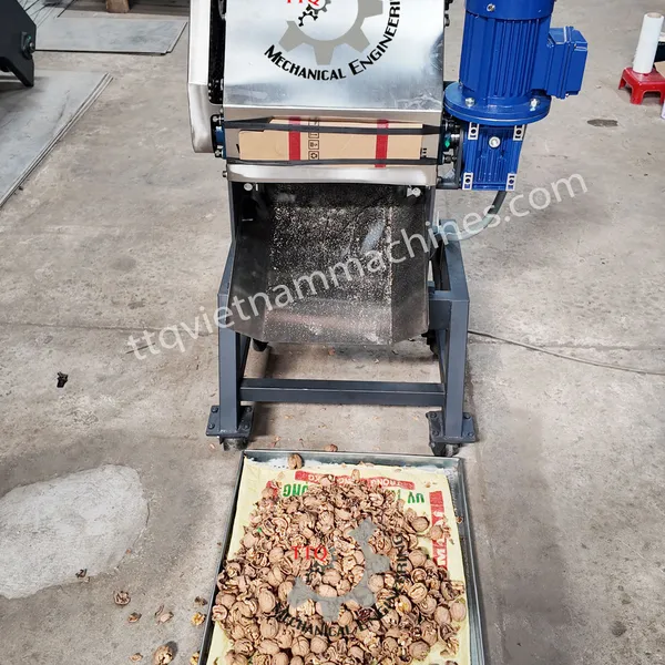 Walnut cracking machine 6 head