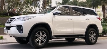 THUÊ XE RẠCH GIÁ ĐI SÀI GÒN 4-7-16-29-45 CHỖ CHẤT LƯỢNG CAO