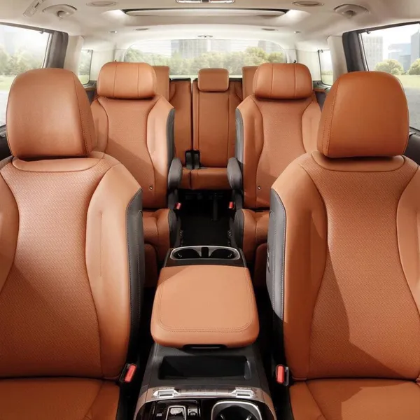 Private Sedona From Mui Ne To HCMC