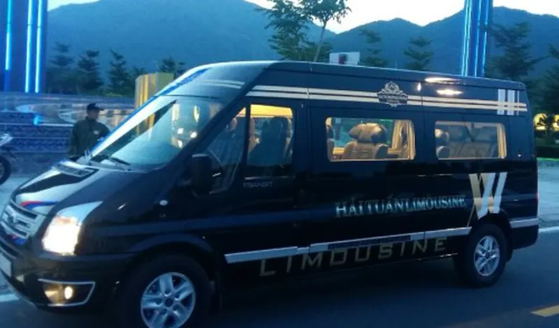 Cam Ranh Airport To Mui Ne By Private Limousine 9 Seats