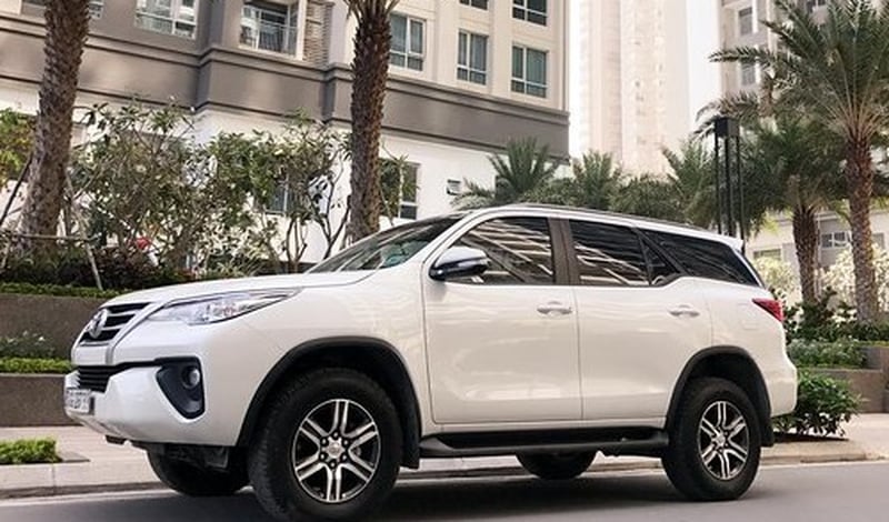 Private Car Vung Tau To Saigon 7 Seater