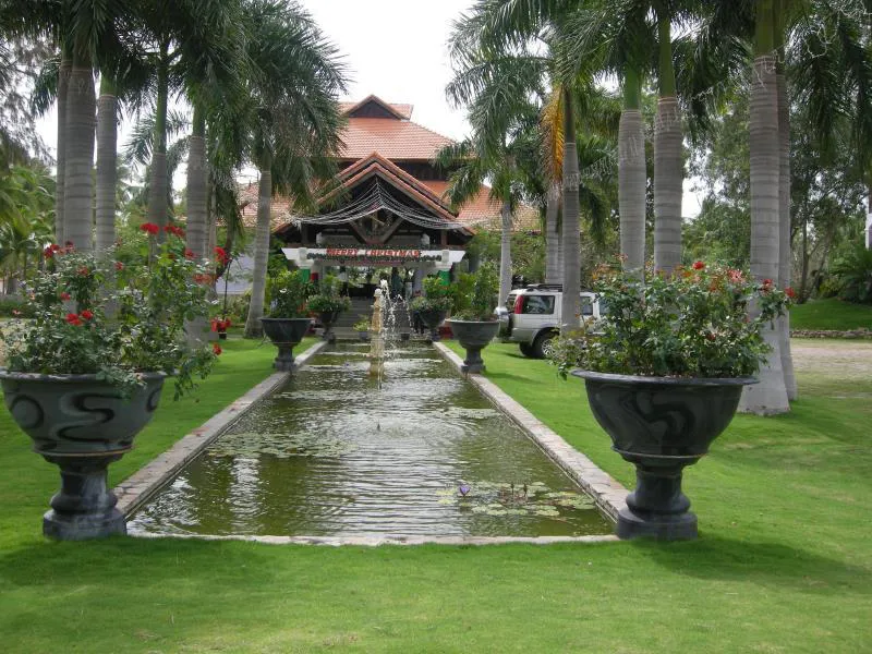 Muine de Century Beach Resort and Spa