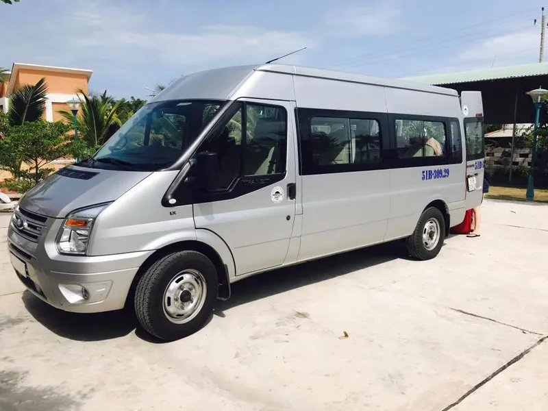 Thuê Xe 16 Chỗ TPHCM