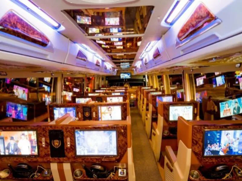 Thuê Xe Limousine 18 Chỗ Sài Gòn Mũi Né