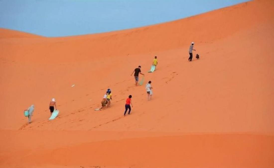 Mui Ne Tourism: Blue Sea and White Sand Paradise