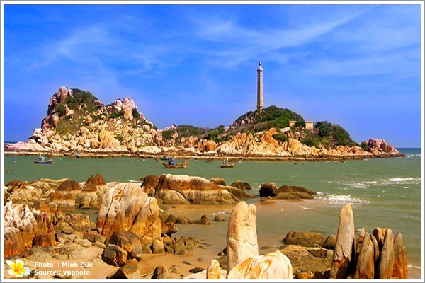Car rental to Mui Ne 4 Days 3 Nights 4-7-16-29-35-45c Limousine 9-10-11-12-16-18 seats