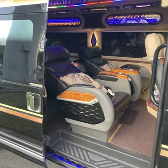 Thuê xe đi Hà Nội 4-7-16-29-35-45c Limousine 9-11-15-18-28c