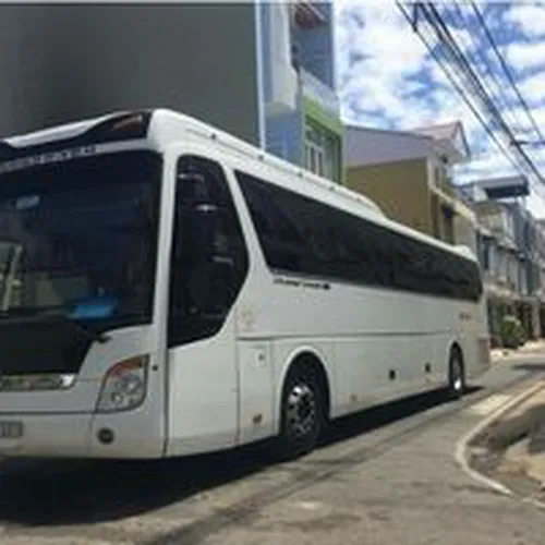 Thuê xe 29 chỗ đi Vĩnh Long - Bảng Giá 29-35-45C - MY TAM TRAVEL