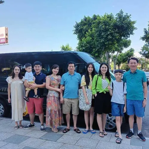 Thuê Xe Đi TP Cà Mau 4-7-16-29-45c Limousine 9-11-15-18-28c