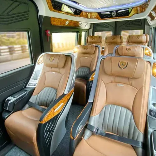 Thuê xe limousine 11 chỗ